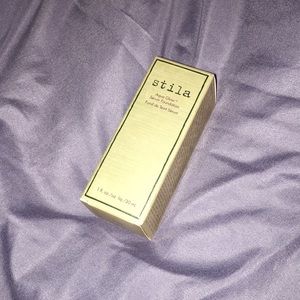 Stila Aqua Glow Serum Foundation✨